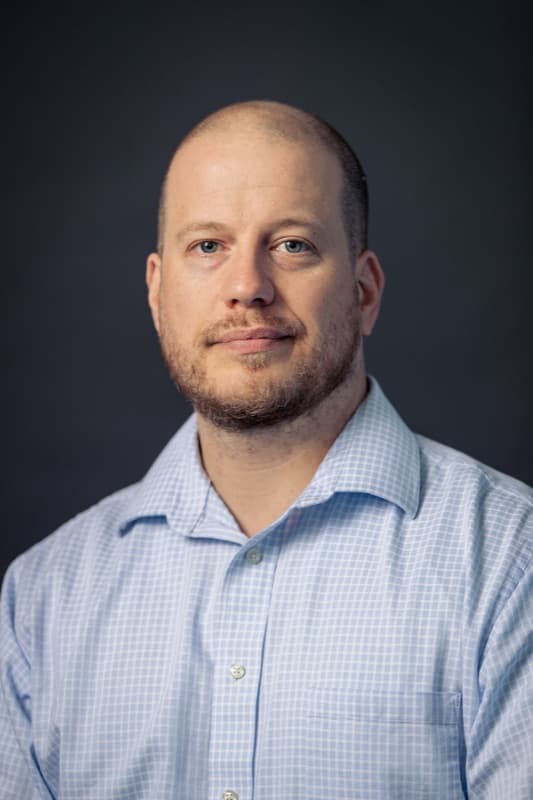 Dr. Erik Reich, chiropractic physician at Omni Meriden